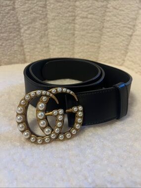 Gucci Black Leather Belt with Pearl Double G Buckle 85